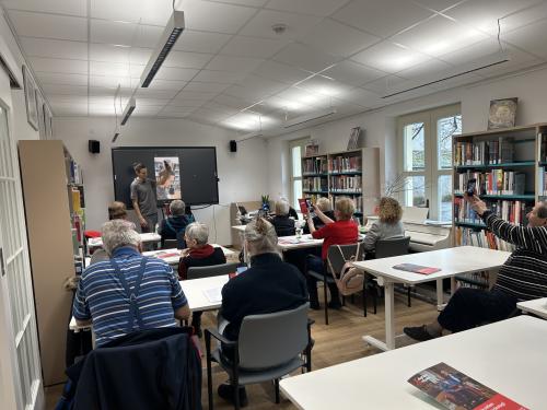 Moudrá sovička - Jak na&nbsp;chytrý telefon a&nbsp;tablet 1